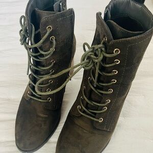 Journey Army Green Lace up boots -Size 8.5